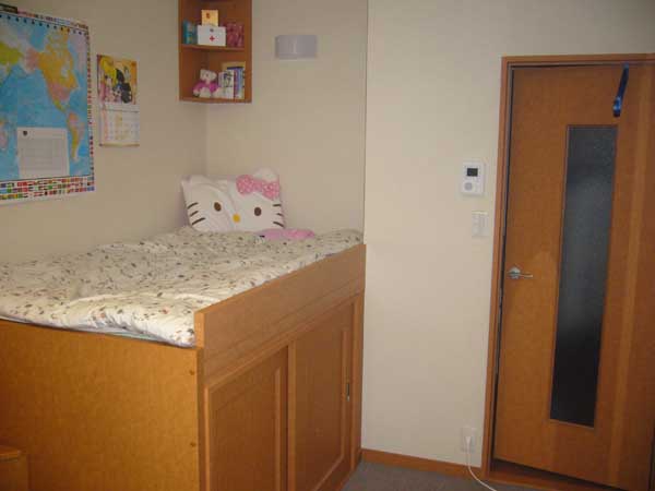 北九州YMCA日本語學校-學生宿舍房間